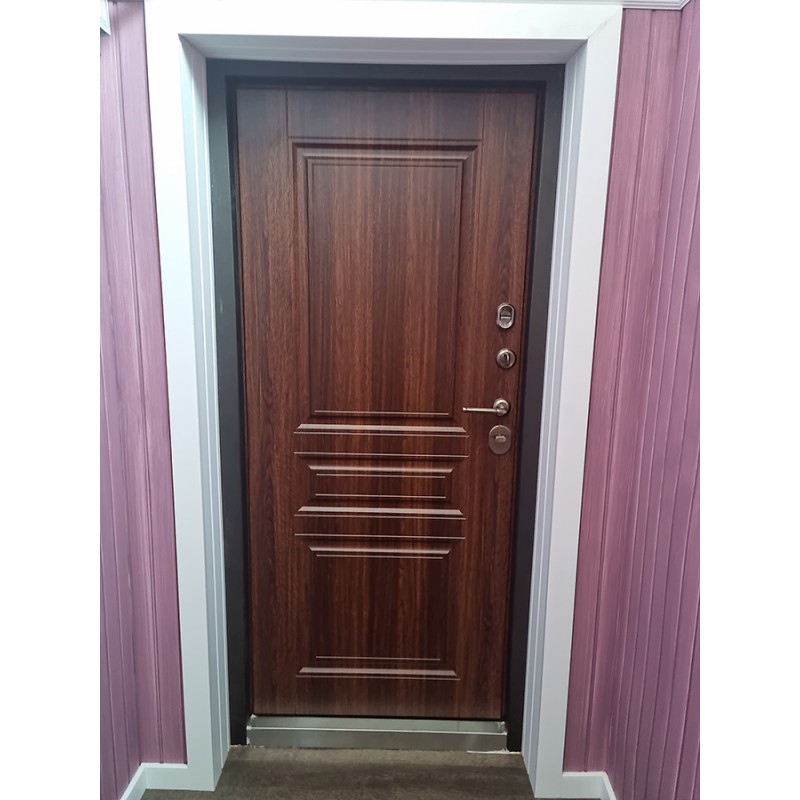 Молдинг ударопрочный М17 70-15