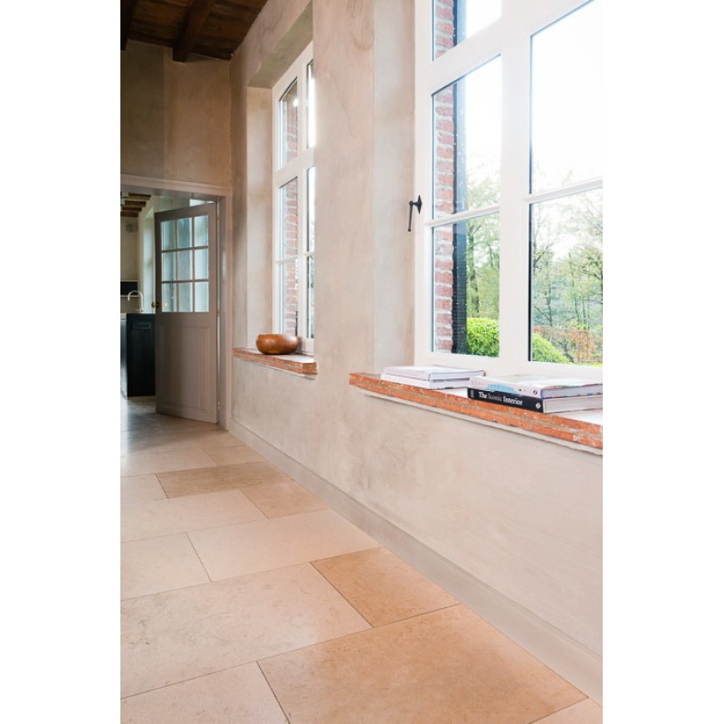 Плинтус напольный SX171