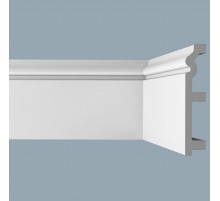 Плинтус напольный из ударопрочного полимера П5 120-22 в Новосибирске