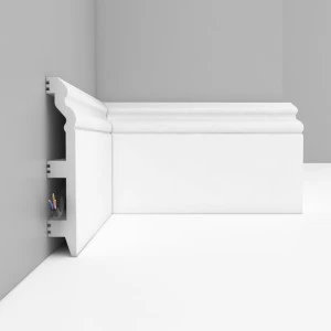 Плинтус напольный Decomaster D233-115ДМ (120*23*2400мм)